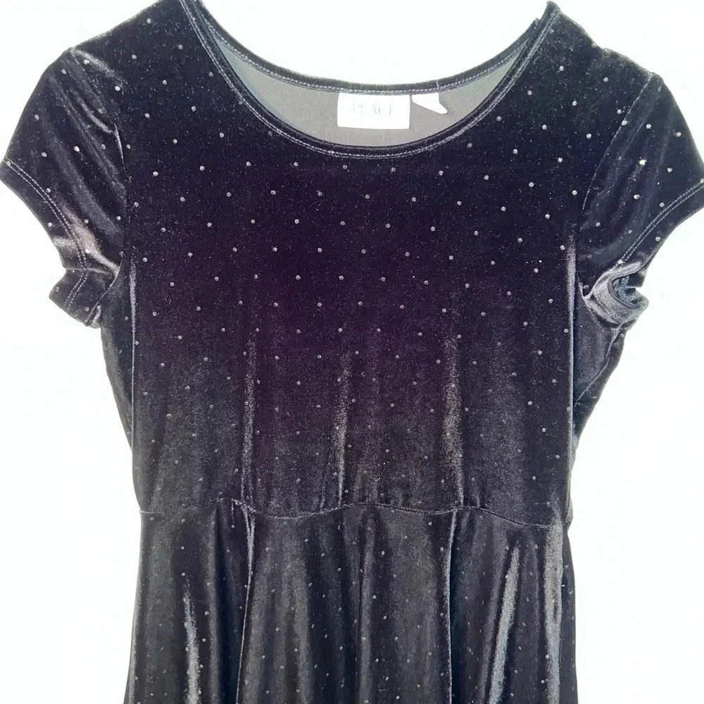 Children’s place XL,short sleeve pullover party dress black velvet gold sparkles